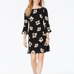 NWOT Tommy Hilfiger Floral Printed Jersey Bell Sleeve A-Line Dress 4